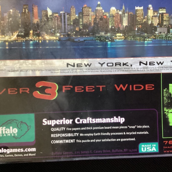 NEW GLOW IN THE DARK New York, New York City Panoramic Puzzle - Picture 5 of 7